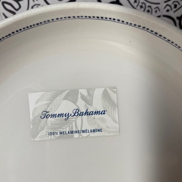 Tommy Bahama Melamine Bowls Set Of 4 White With Blue Trim 11" Durable Lightweigh - Picture 2 of 4